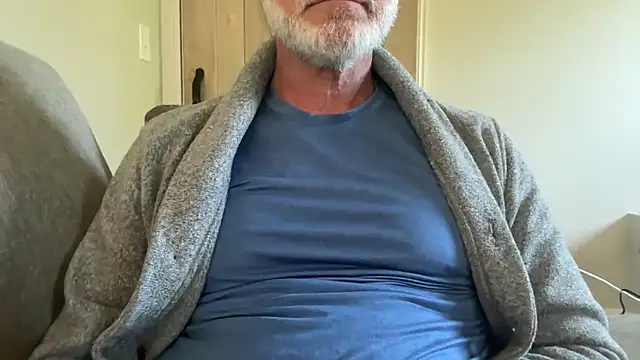 Snapshot of braselton06 chatting on October 13, 2025, 4:29 pm braselton06 online show from October 13, 2025, 4:29 pm