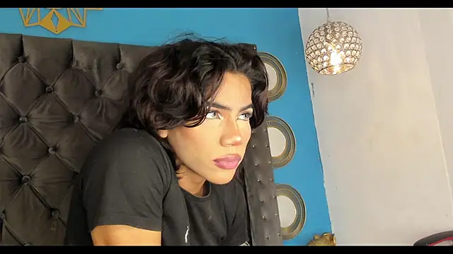 Snapshot of bxby_dolls chatting on October 4, 2025, 3:15 am bxby dolls online show from October 4, 2025, 3:15 am