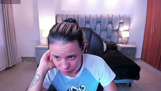 Snapshot of Celestee_rain chatting on September 24, 2025, 11:13 am Celestee rain online show from September 24, 2025, 11:13 am