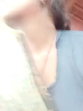 Snapshot of Cut_rajbati chatting on October 6, 2025, 11:29 am Cut rajbati online show from October 6, 2025, 11:29 am