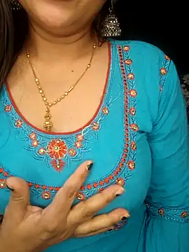 Snapshot of officialbhabhi chatting on September 10, 2025, 6:08 pm officialbhabhi online show from September 10, 2025, 6:08 pm