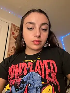 Snapshot of CharmingMaddie chatting on September 10, 2025, 4:45 am CharmingMaddie online show from September 10, 2025, 4:45 am