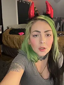 Snapshot of ninabobina666 chatting on October 28, 2025, 10:56 pm ninabobina666 online show from October 28, 2025, 10:56 pm