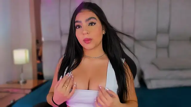 Snapshot of BelaCox_ chatting on September 24, 2025, 11:57 am BelaCox online show from September 24, 2025, 11:57 am