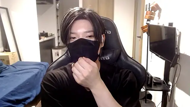 Snapshot of Mei-Tanaka chatting on October 4, 2025, 4:27 pm Mei-Tanaka online show from October 4, 2025, 4:27 pm