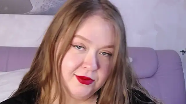 Snapshot of BettiBell chatting on October 12, 2025, 7:24 pm BettiBell online show from October 12, 2025, 7:24 pm