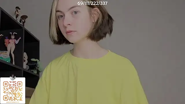 Snapshot of bertamimi chatting on September 27, 2025, 6:46 pm bertamimi online show from September 27, 2025, 6:46 pm