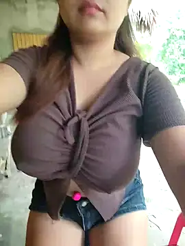 Snapshot of Akira_sera chatting on September 14, 2025, 11:48 pm Akira sera online show from September 14, 2025, 11:48 pm