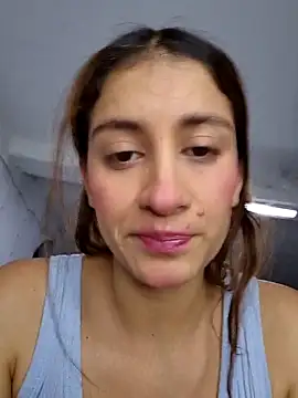 Snapshot of aytanna_torrez chatting on September 27, 2025, 6:35 pm aytanna torrez online show from September 27, 2025, 6:35 pm