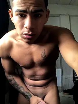 Snapshot of Novindot23cm chatting on October 16, 2025, 1:12 pm Novindot23cm online show from October 16, 2025, 1:12 pm