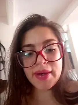 Snapshot of Laia__hadid chatting on September 28, 2025, 6:02 pm Laia hadid online show from September 28, 2025, 6:02 pm