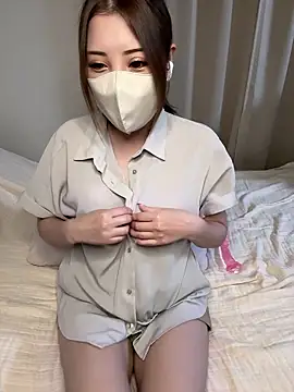 Snapshot of _Kaori chatting on October 18, 2025, 9:21 am  Kaori online show from October 18, 2025, 9:21 am