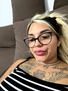 Snapshot of Princess-Jasmine07 chatting on September 9, 2025, 2:27 pm Princess-Jasmine07 online show from September 9, 2025, 2:27 pm