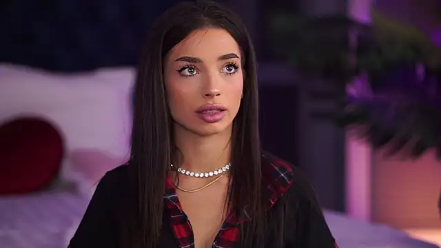 Snapshot of LalaRoze chatting on September 22, 2025, 6:54 pm LalaRoze online show from September 22, 2025, 6:54 pm