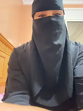 Snapshot of _Laiali_ chatting on September 27, 2025, 11:37 am Laiali online show from September 27, 2025, 11:37 am