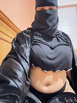 Snapshot of _Laiali_ chatting on October 10, 2025, 11:09 am Laiali online show from October 10, 2025, 11:09 am