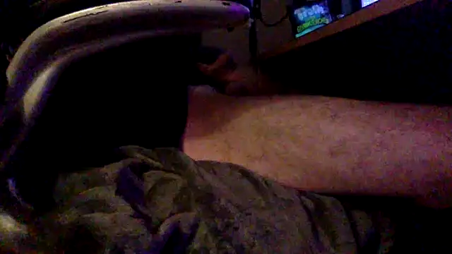 Snapshot of BgWhiteMonster chatting on November 19, 2025, 12:43 am BgWhiteMonster online show from November 19, 2025, 12:43 am