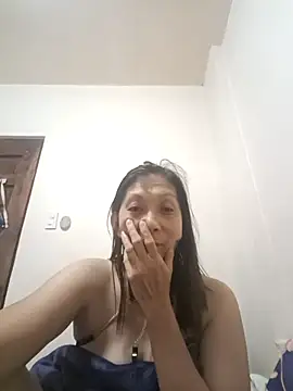 Snapshot of Maryhottie_69 chatting on October 16, 2025, 3:24 pm Maryhottie 69 online show from October 16, 2025, 3:24 pm