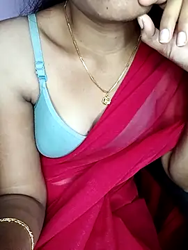 Snapshot of Nidhi_lovely chatting on September 16, 2025, 4:52 pm Nidhi lovely online show from September 16, 2025, 4:52 pm