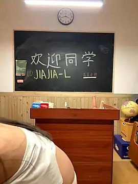 Snapshot of jiajia_L chatting on October 10, 2025, 1:21 pm jiajia L online show from October 10, 2025, 1:21 pm