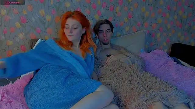 Squirrel Bunny online show from October 12, 2025, 4:39 pm