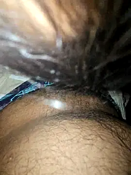 indianhotwife639 online show from September 28, 2025, 6:46 pm