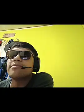 juanfritaa21 online show from October 18, 2025, 1:08 am