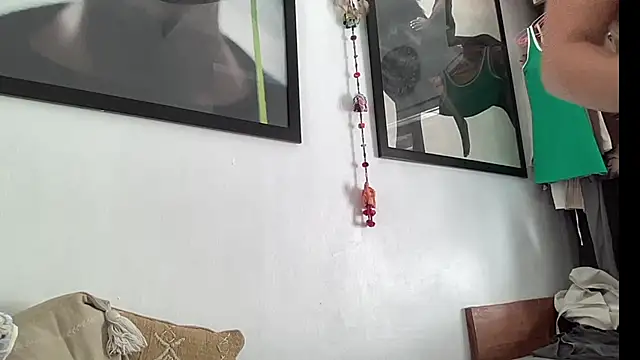 Snapshot of GoddessDove chatting on October 21, 2025, 12:55 am GoddessDove online show from October 21, 2025, 12:55 am