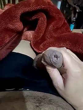 Snapshot of xerxusi chatting on October 24, 2025, 7:10 pm xerxusi online show from October 24, 2025, 7:10 pm