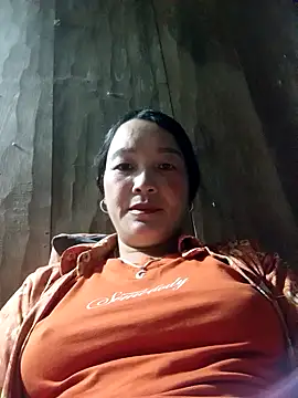 Snapshot of Bliss_rose chatting on September 9, 2025, 1:38 am Bliss rose online show from September 9, 2025, 1:38 am