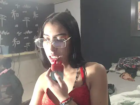 Snapshot of Dara-montenegro chatting on September 30, 2025, 6:40 am Dara-montenegro online show from September 30, 2025, 6:40 am