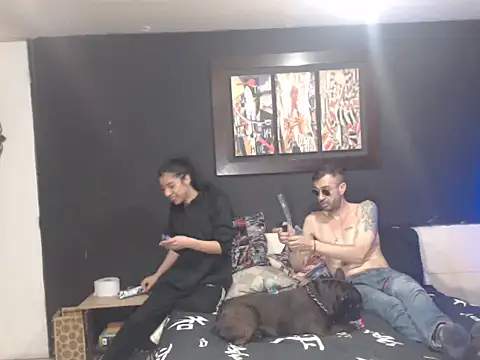 Snapshot of Dara-montenegro chatting on October 2, 2025, 2:07 am Dara-montenegro online show from October 2, 2025, 2:07 am