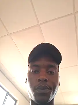 Snapshot of DxckMan3 chatting on October 6, 2025, 11:18 am DxckMan3 online show from October 6, 2025, 11:18 am