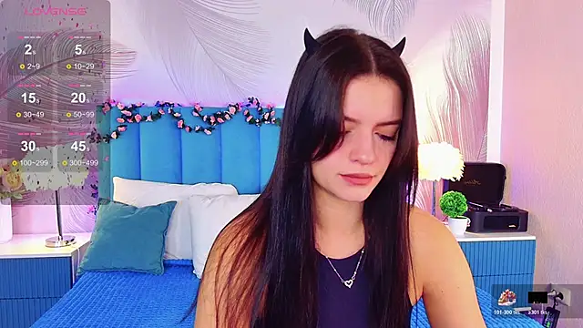 Snapshot of kimberlyy77 chatting on October 22, 2025, 6:35 am kimberlyy77 online show from October 22, 2025, 6:35 am