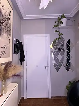 lacattiva online show from September 25, 2025, 5:49 pm