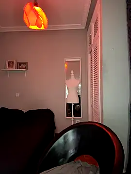 lacattiva online show from October 18, 2025, 5:14 pm