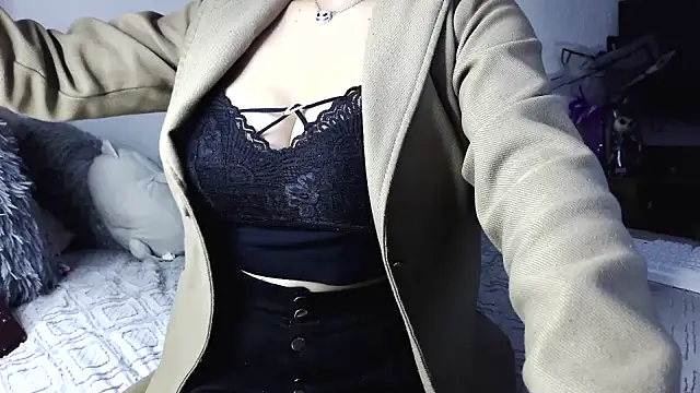 Snapshot of IvannykMiller chatting on September 29, 2025, 3:33 am IvannykMiller online show from September 29, 2025, 3:33 am