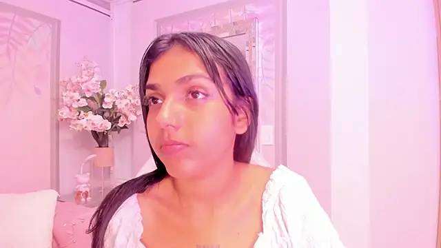 Snapshot of Jessgarcia_ chatting on October 8, 2025, 5:49 am Jessgarcia online show from October 8, 2025, 5:49 am