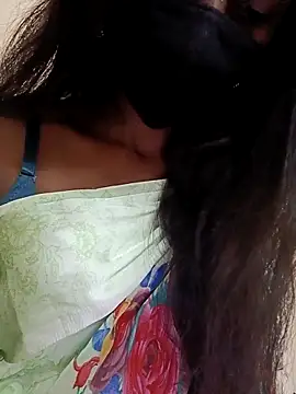 Snapshot of kavya-telugu84 chatting on September 27, 2025, 10:59 pm kavya-telugu84 online show from September 27, 2025, 10:59 pm