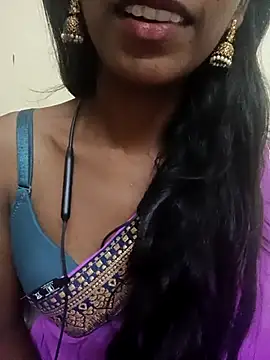 Snapshot of kavya-telugu84 chatting on October 13, 2025, 6:24 am kavya-telugu84 online show from October 13, 2025, 6:24 am