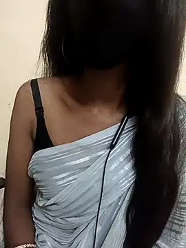 Snapshot of kavya-telugu84 chatting on October 15, 2025, 7:14 pm kavya-telugu84 online show from October 15, 2025, 7:14 pm