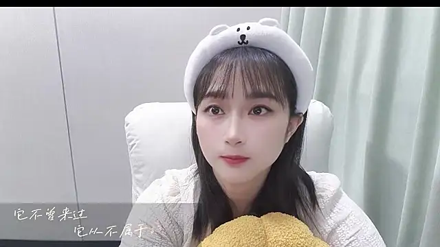 Honeysexy-1 online show from October 22, 2025, 11:10 am
