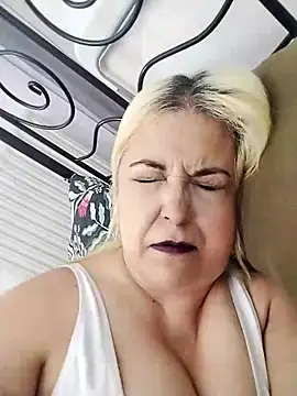 MarielaFerrer online show from September 19, 2025, 6:30 pm