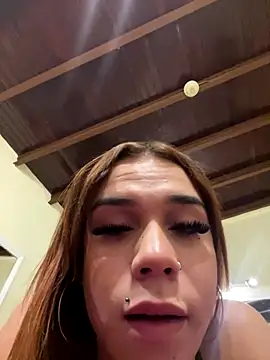 Snapshot of Makaela_Haddad chatting on September 25, 2025, 6:28 am Makaela Haddad online show from September 25, 2025, 6:28 am