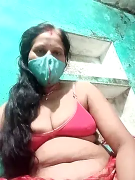 Snapshot of Miss_dipti chatting on October 14, 2025, 3:02 pm Miss dipti online show from October 14, 2025, 3:02 pm
