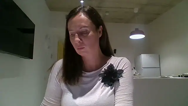 Snapshot of ALICAINWONDERLAND chatting on October 12, 2025, 4:06 pm ALICAINWONDERLAND online show from October 12, 2025, 4:06 pm