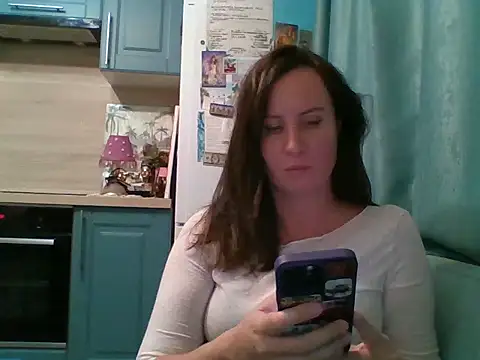 Snapshot of ALICAINWONDERLAND chatting on October 27, 2025, 5:50 pm ALICAINWONDERLAND online show from October 27, 2025, 5:50 pm