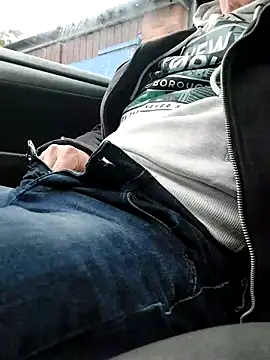 Snapshot of lynxman chatting on October 3, 2025, 7:49 am lynxman online show from October 3, 2025, 7:49 am