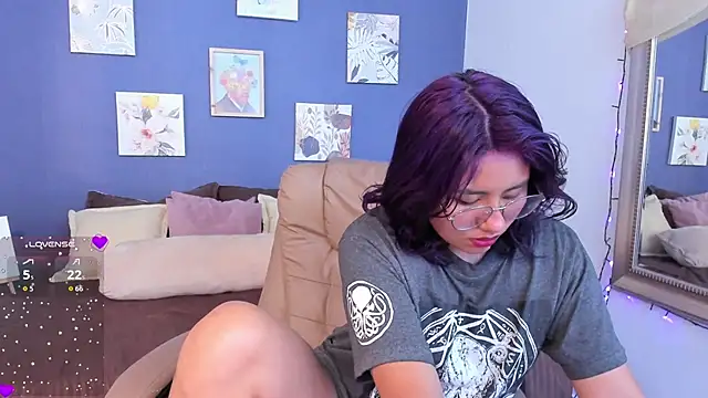 Snapshot of Nova_allen chatting on November 11, 2025, 11:16 pm Nova allen online show from November 11, 2025, 11:16 pm