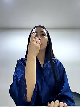 Snapshot of EmelyParker chatting on September 20, 2025, 10:55 pm EmelyParker online show from September 20, 2025, 10:55 pm